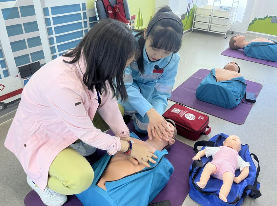 紅十字應(yīng)急救護教育基地 紅十字應(yīng)急救護教育基地